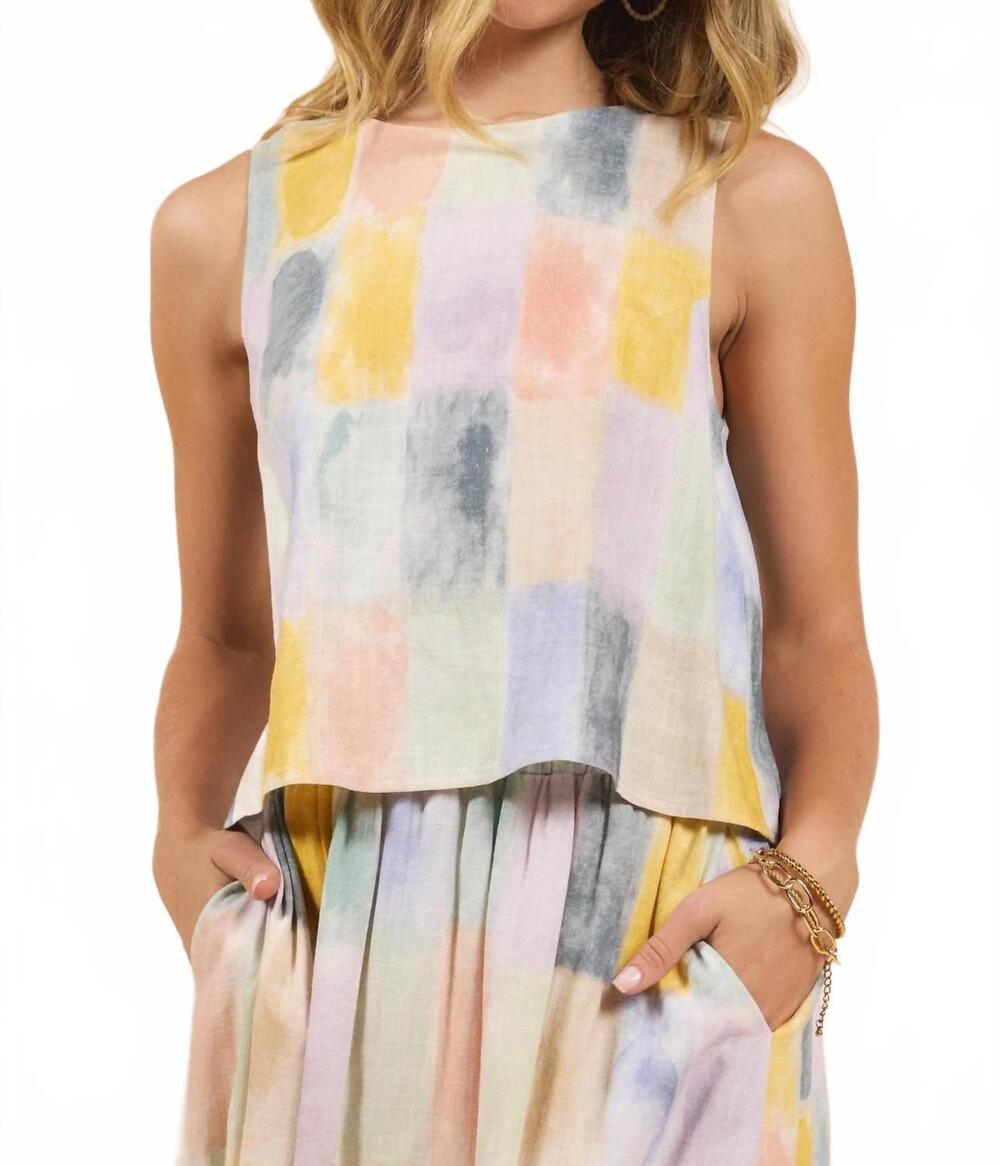 NEW SADIE & SAGE petrichor sleeveless top with back button placket in multi tile
